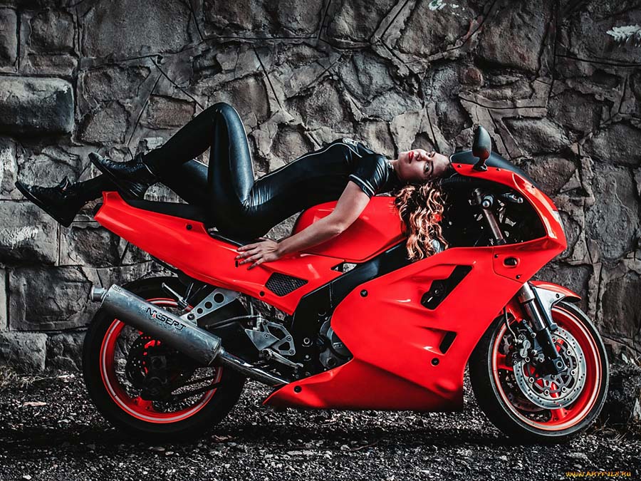 Beautiful girl Beautiful girls and motorcycles in Kumasi