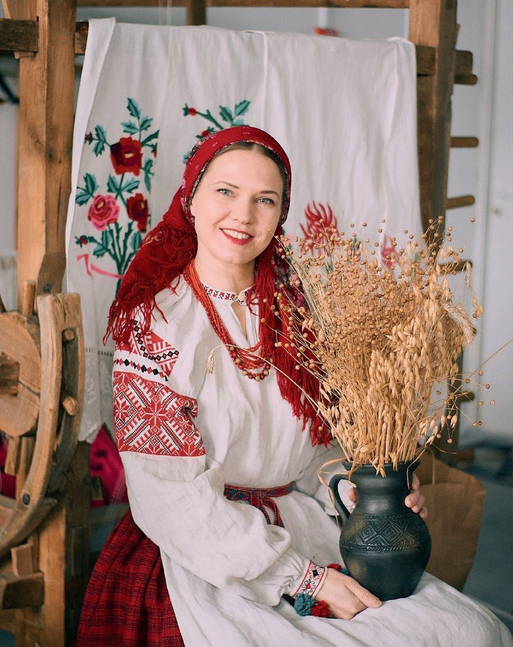 Women in Slavic costumes in Kumasi
